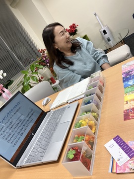 ルポ　色彩心理カウンセラー4級講座を受けて来たよ。愛❤️のある講座でした^_^